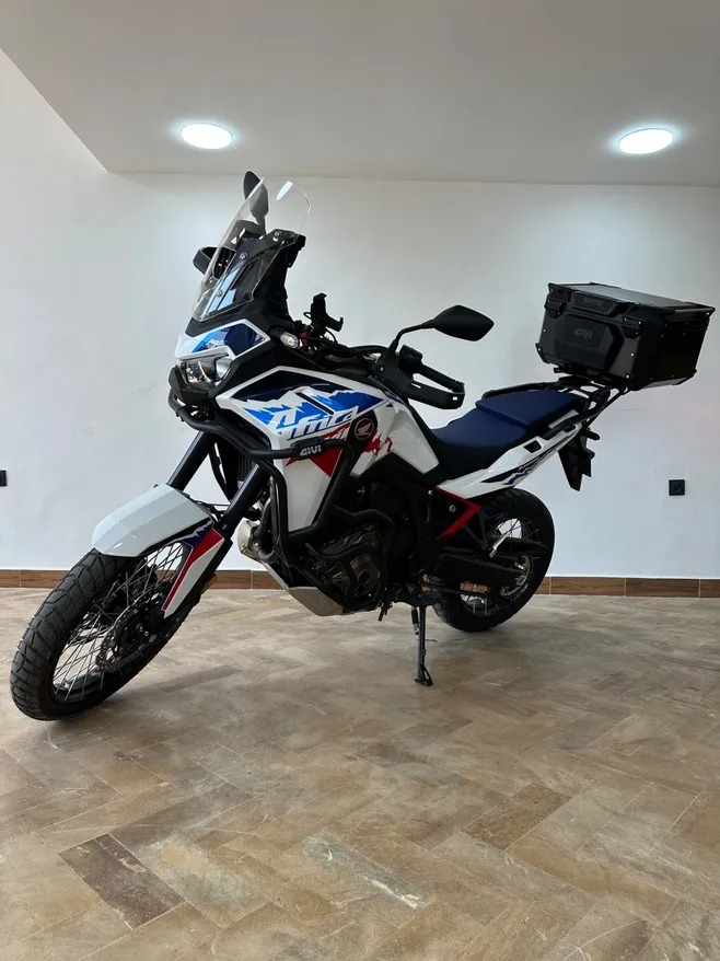 Africa Twin 1100 DCT Rental in Agadir