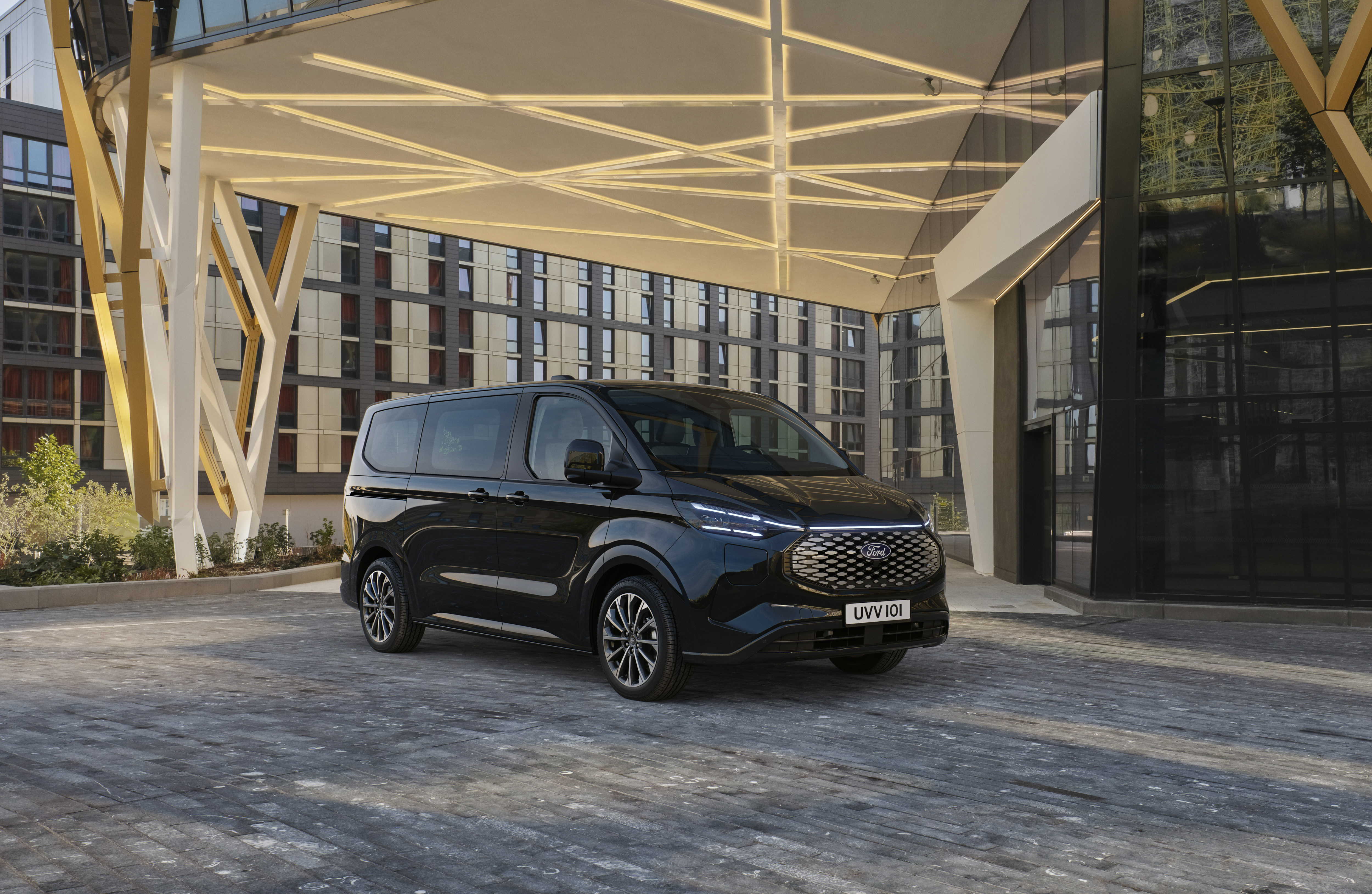 FORD-TOURNEO-8